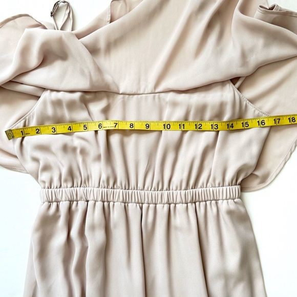 Show Me Your Mumu Formal Maxi Dress Medium Beige Bridesmaid Elegant Classic Gala - Picture 9 of 11